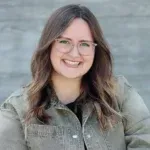 Sarah Coffey Headshot